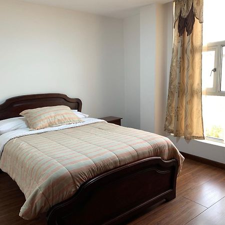 Instant Hotel - Departamento En Ambato Buitenkant foto