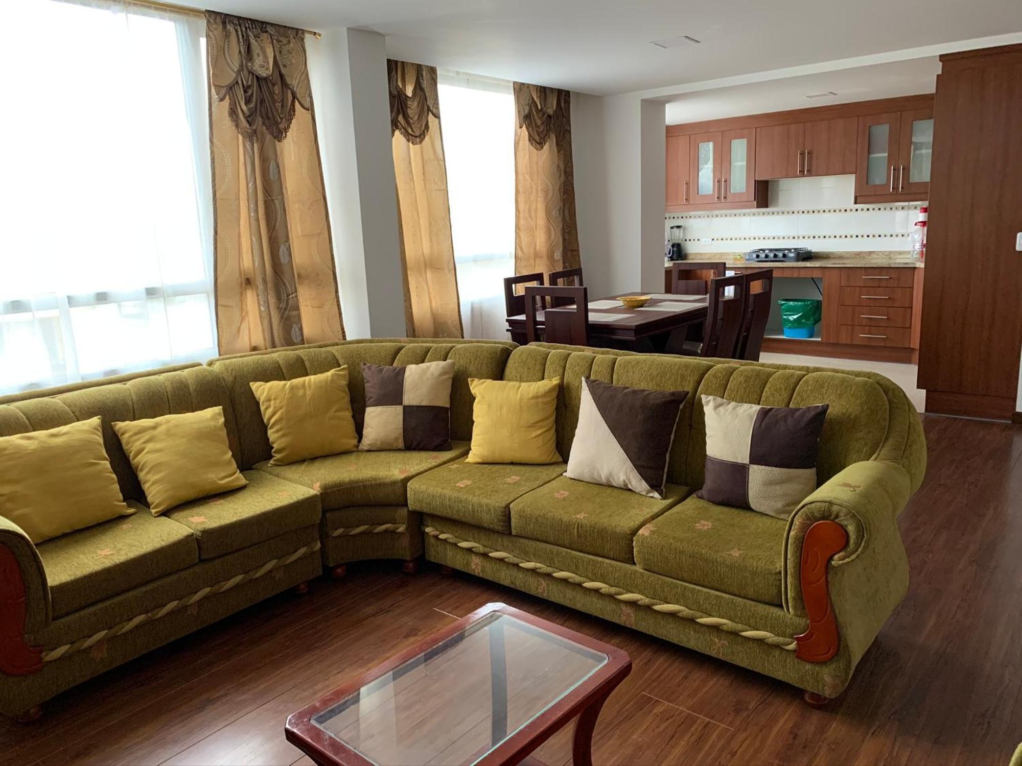 Instant Hotel - Departamento En Ambato Buitenkant foto