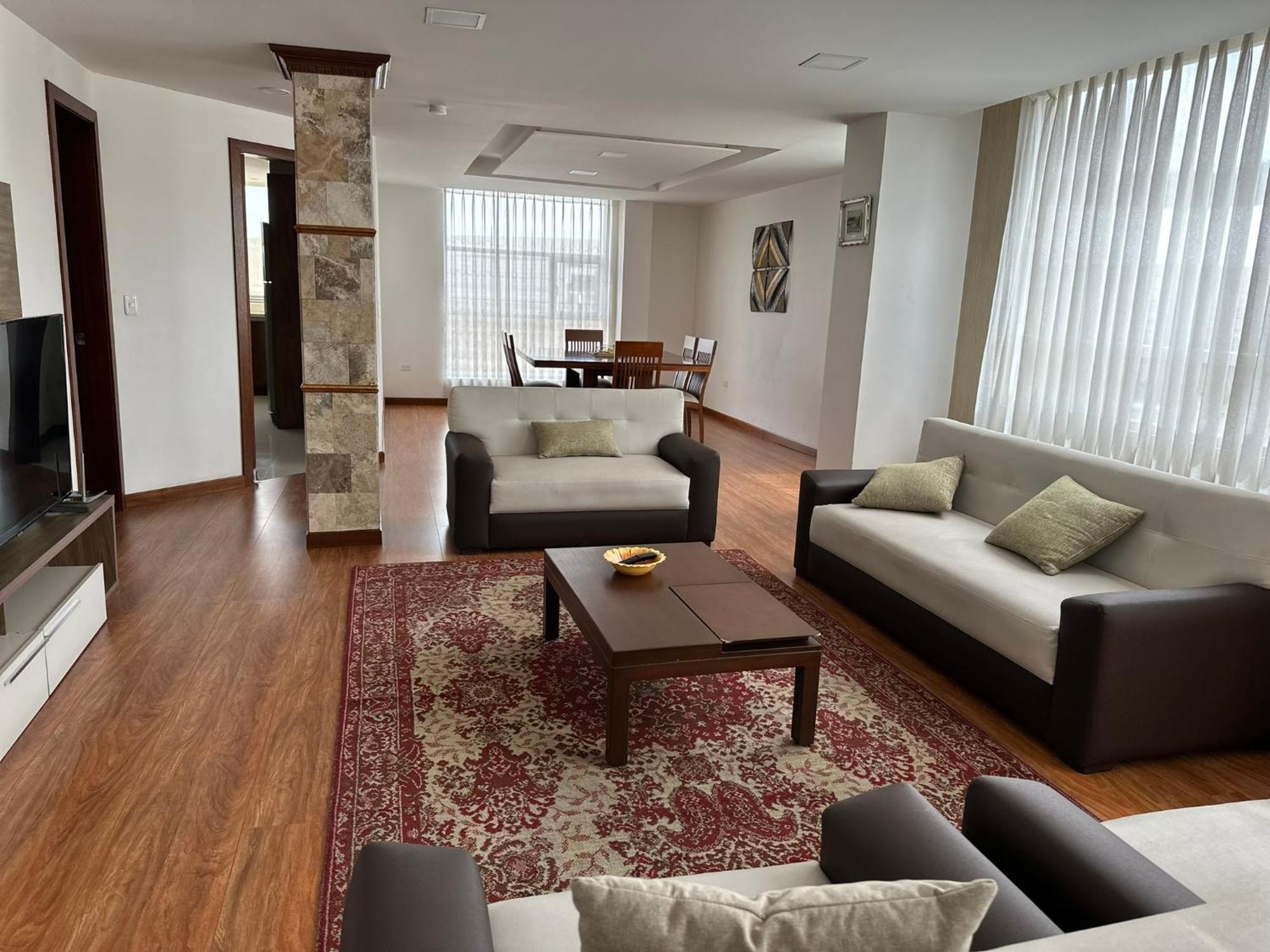Instant Hotel - Departamento En Ambato Buitenkant foto