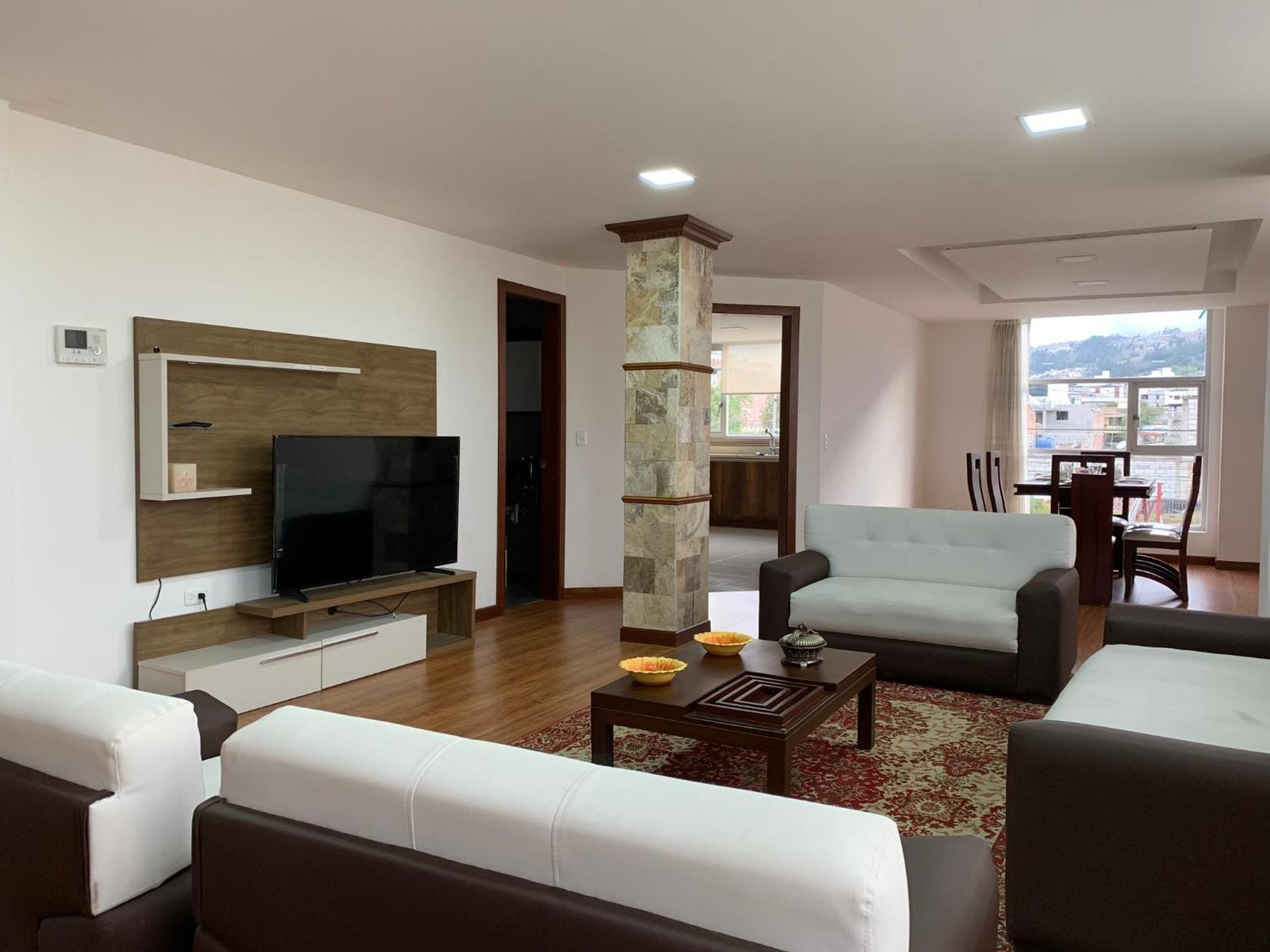 Instant Hotel - Departamento En Ambato Buitenkant foto