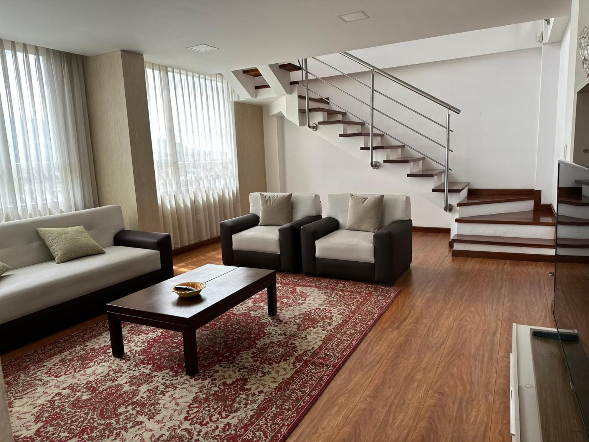 Instant Hotel - Departamento En Ambato Buitenkant foto